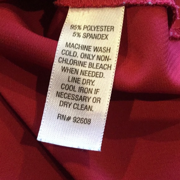 3/$30 Pink Sleeveless Ruffled Blouse - Picture 3 of 3